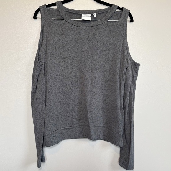 Good American Cold Shoulder Oversized Lightweight Long Sleeve Sweater Gray - Picture 2 of 8